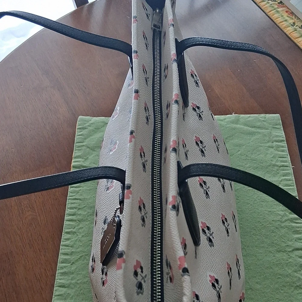 Coach Taxi Crossgrain Leather Tote Bramble Rose White Pink Floral Bag - Picture 8 of 16